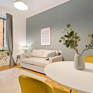 Gorgeous Flat In The Design District Apartamento Milán