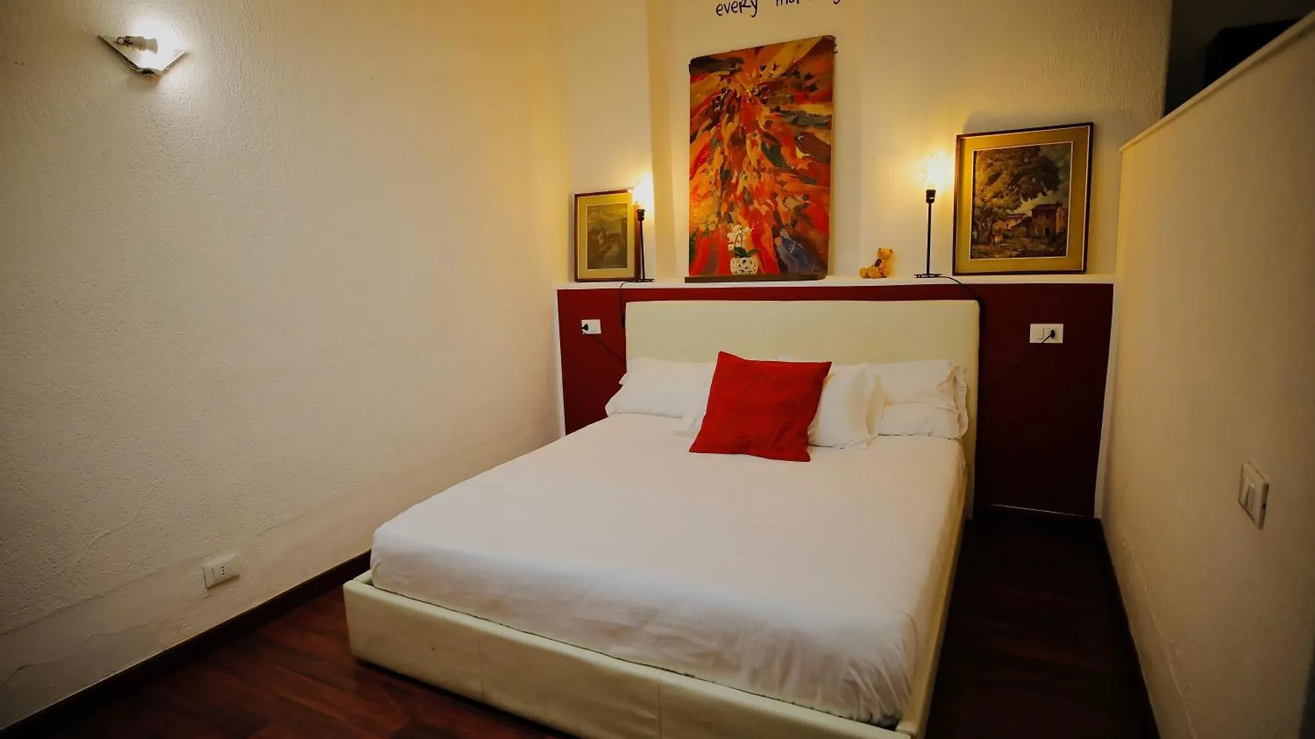 Apartment Ferienwohnung Hosting Dreams Attics - Duomo Mailand Italien