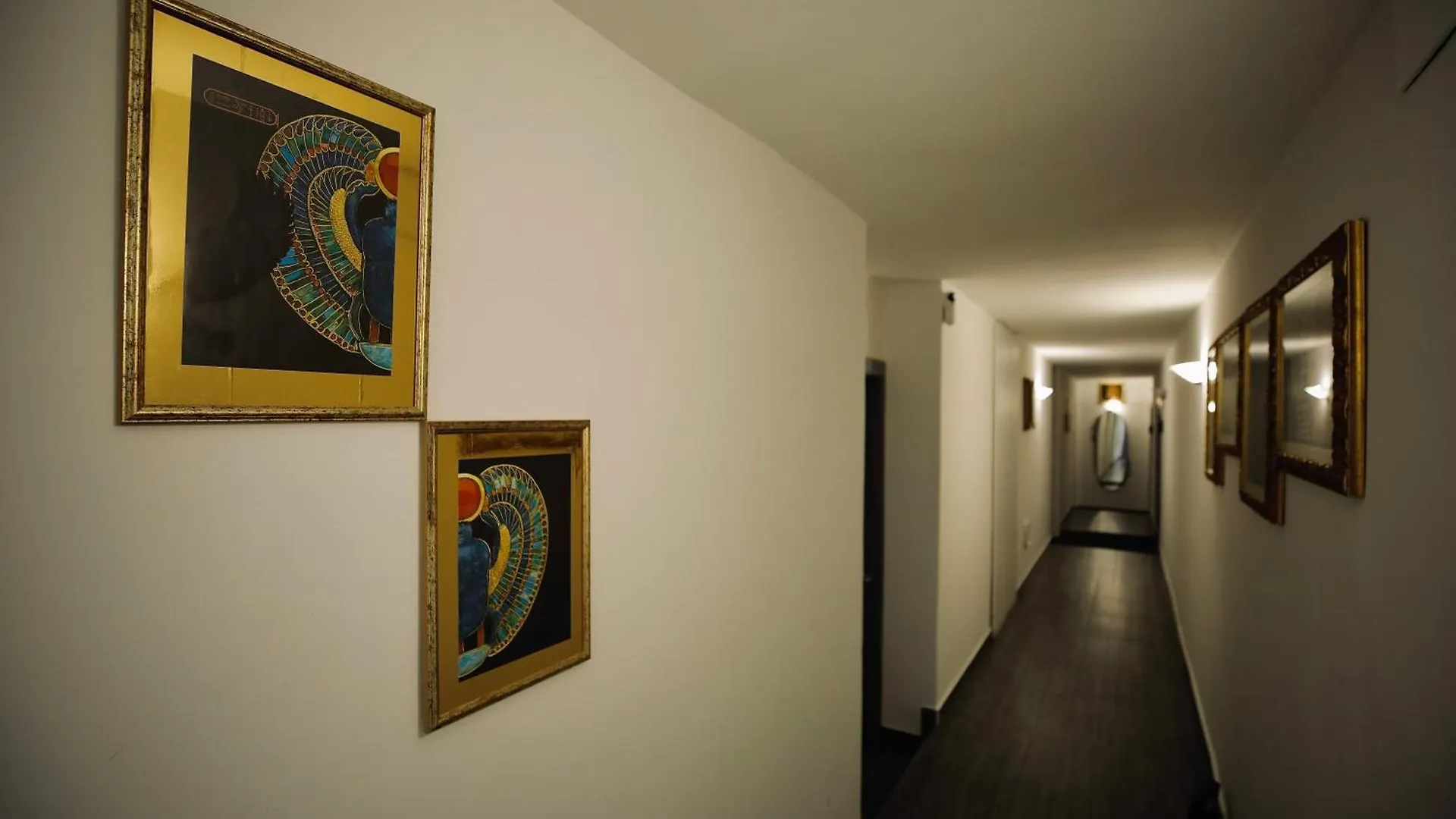 Apartment Ferienwohnung Hosting Dreams Attics - Duomo Mailand