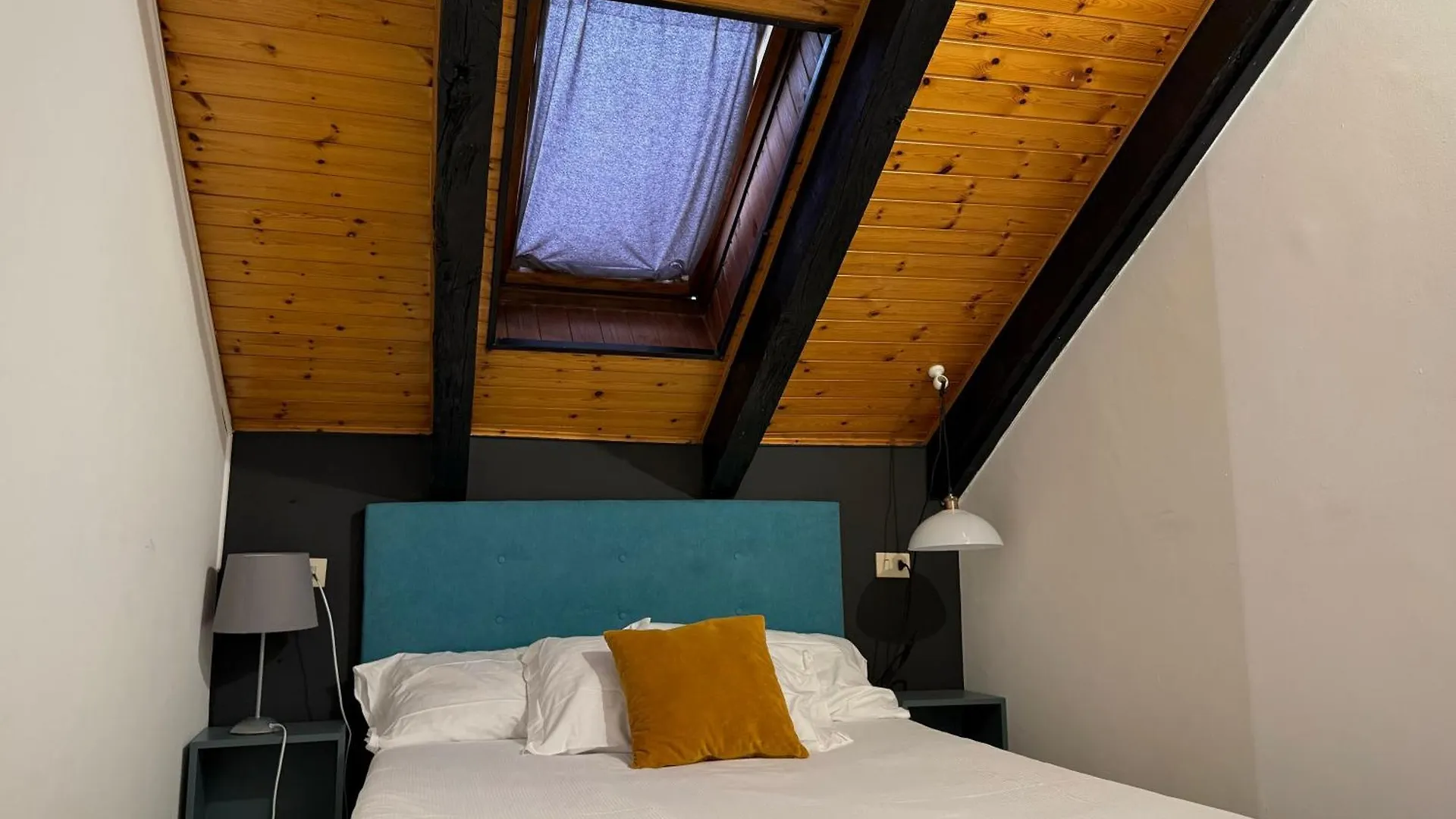 Apartamento Hosting Dreams Attics - Duomo Milán